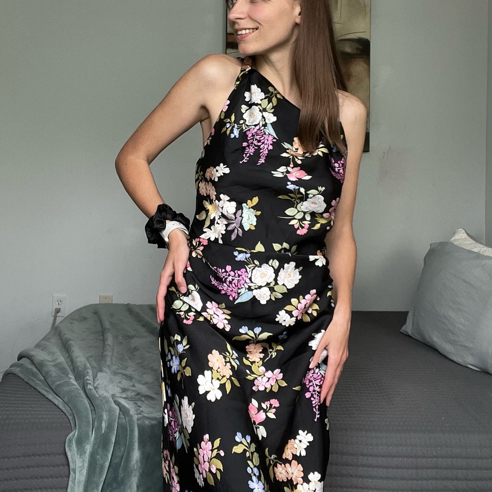 NWT ZARA Woman Gathered Floral Print